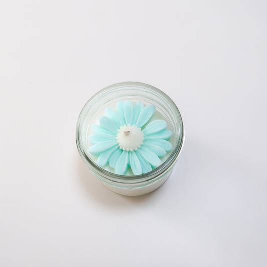 Cloud Blue Daisy Candle 80g